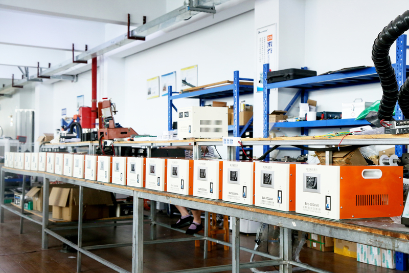 創(chuàng)穩(wěn)電氣 單相穩(wěn)壓器 出口印度市場(chǎng)熱銷機(jī)型